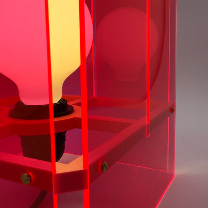 L’Éclipse — Création lumineuse, entre matière et lumière